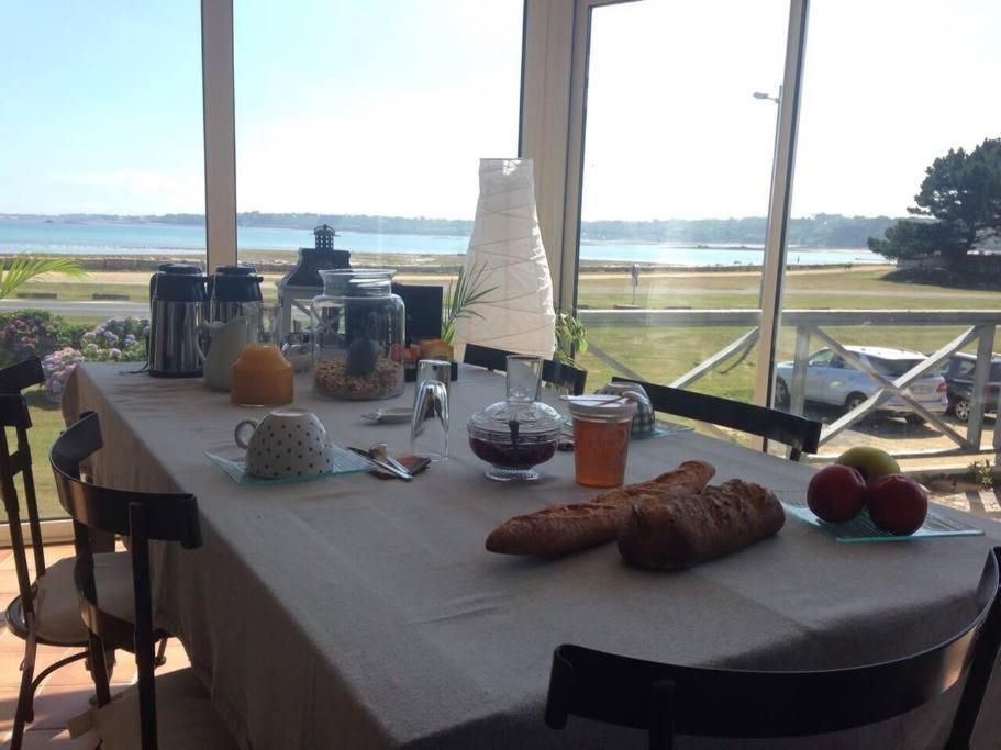 Chambre Vue Mer dans Maison, Perros-Guirec Extérieur photo